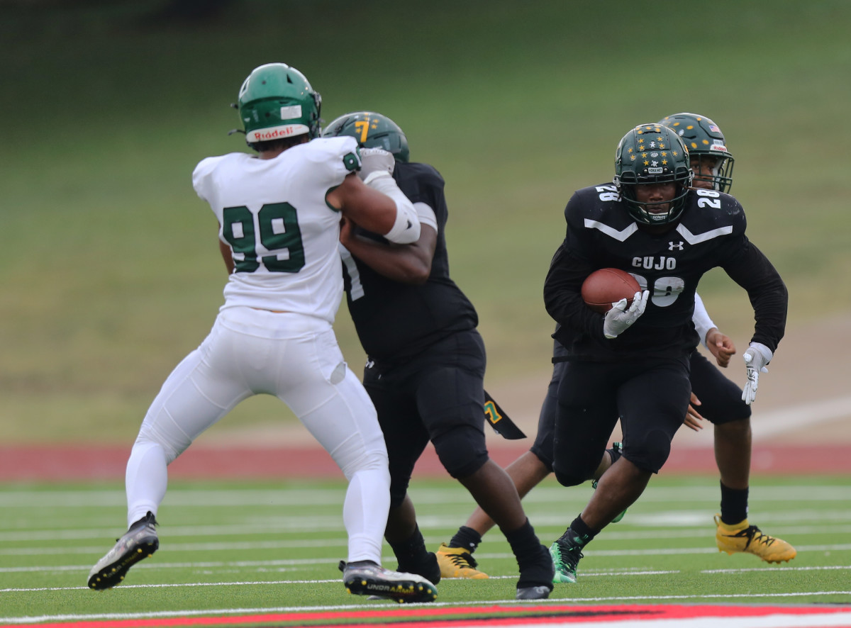 Kennedale Fort Worth Western Hills Texas football 102922 Brian McLean 11